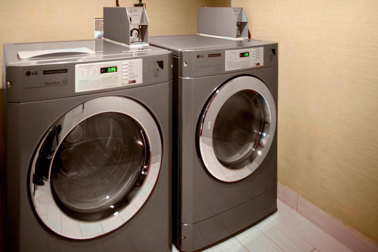 | Courtyard by Marriott St. Cloud