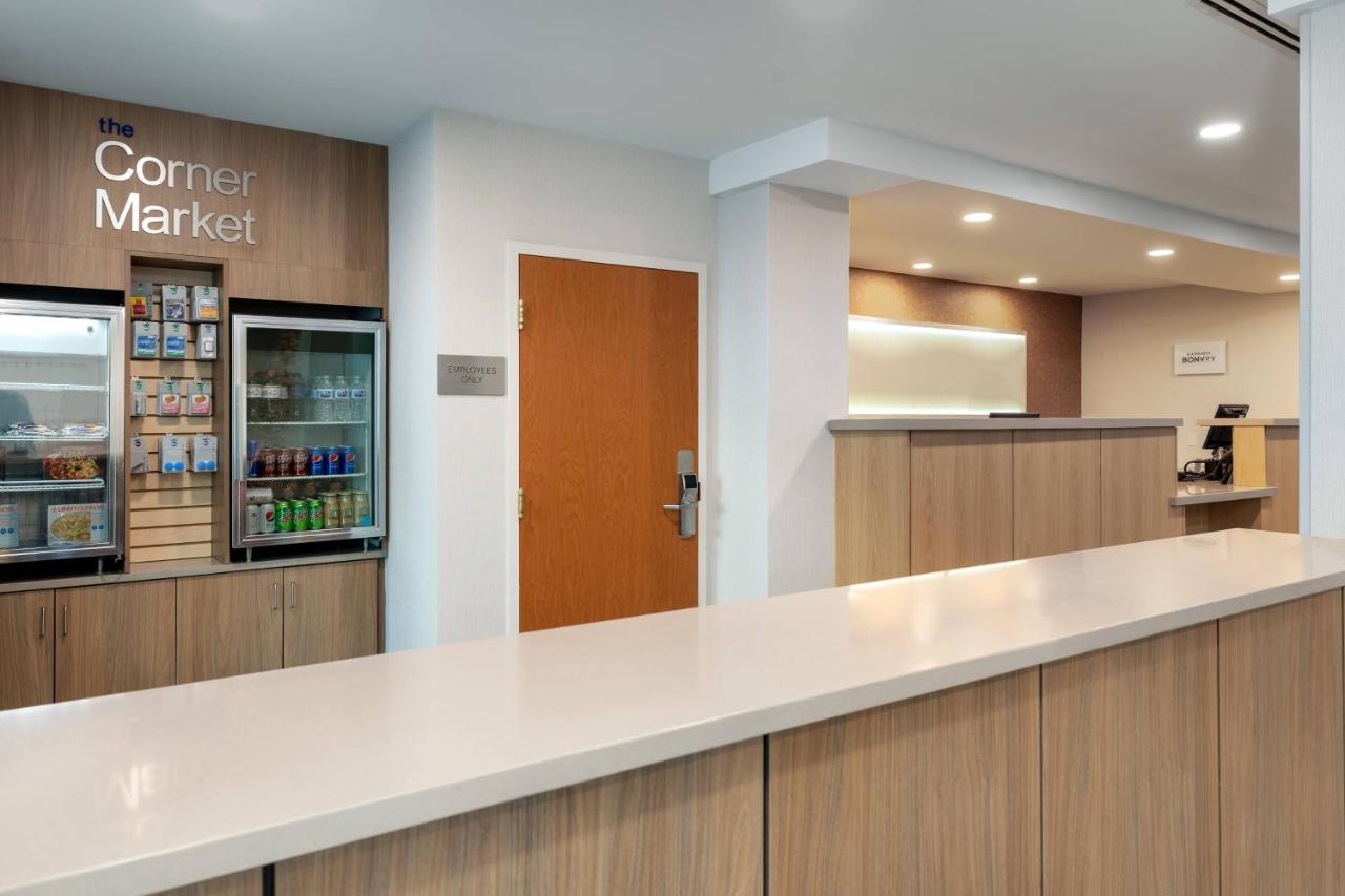 | Fairfield Inn & Suites by Marriott Atlanta Stonecrest