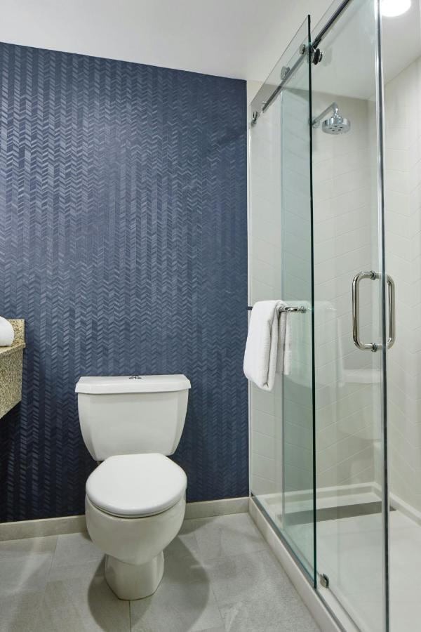 | Fairfield Inn & Suites by Marriott Albany Airport