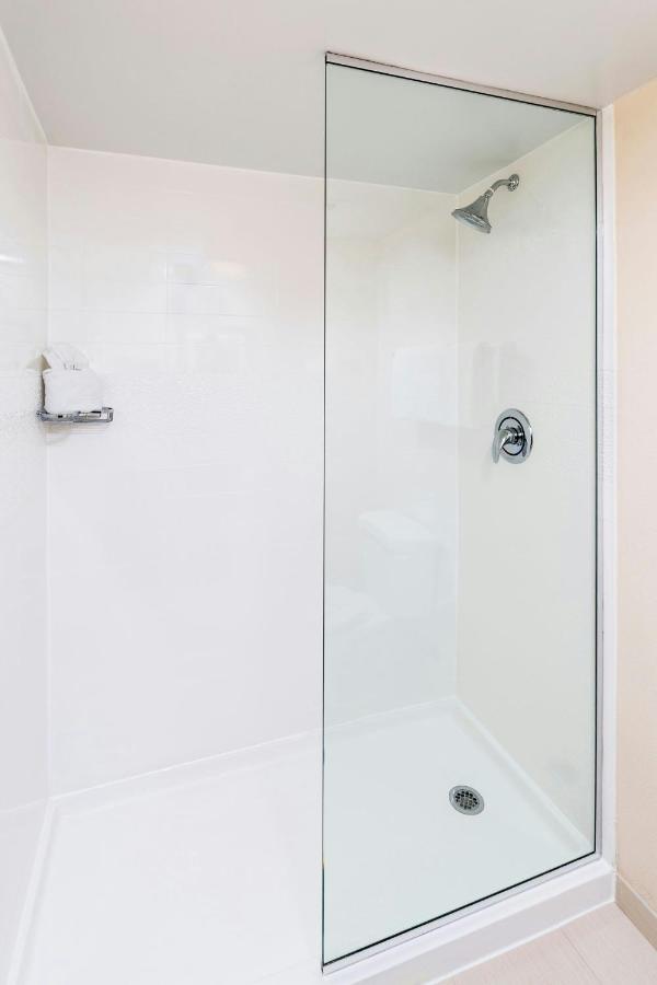 | Fairfield Inn & Suites by Marriott Atlanta Buckhead