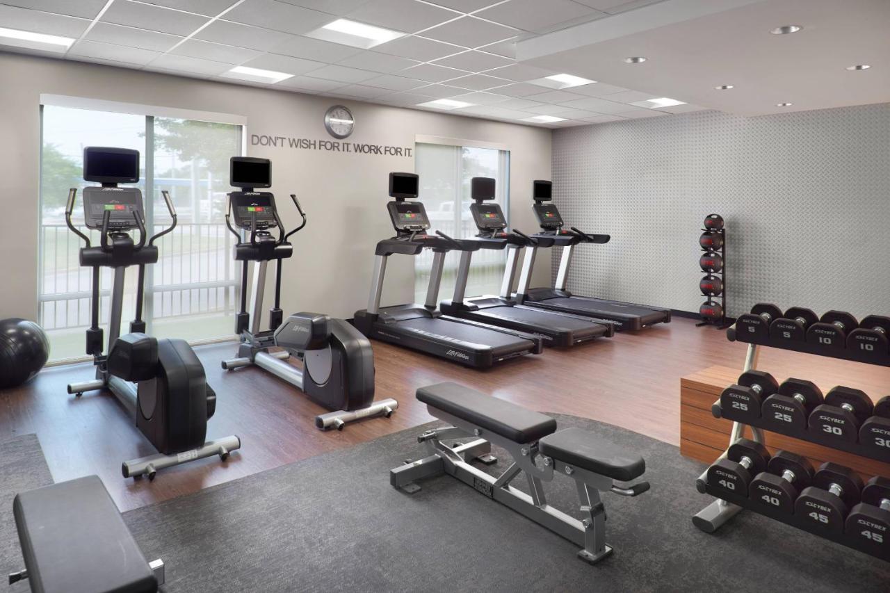 | Fairfield Inn & Suites by Marriott Athens-University Area