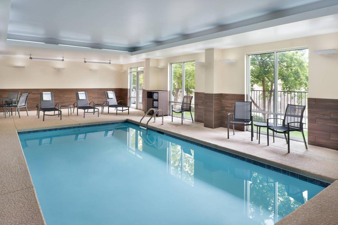 | Fairfield Inn & Suites by Marriott Athens-University Area
