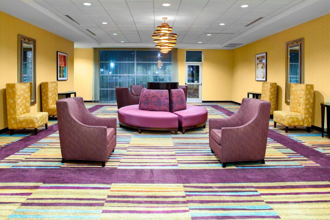 | Fairfield Inn & Suites Atlanta Stockbridge