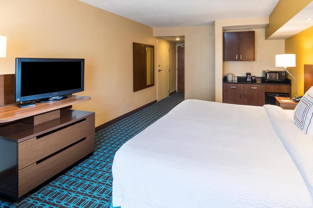 | Fairfield Inn and Suites by Marriott Perimeter Center
