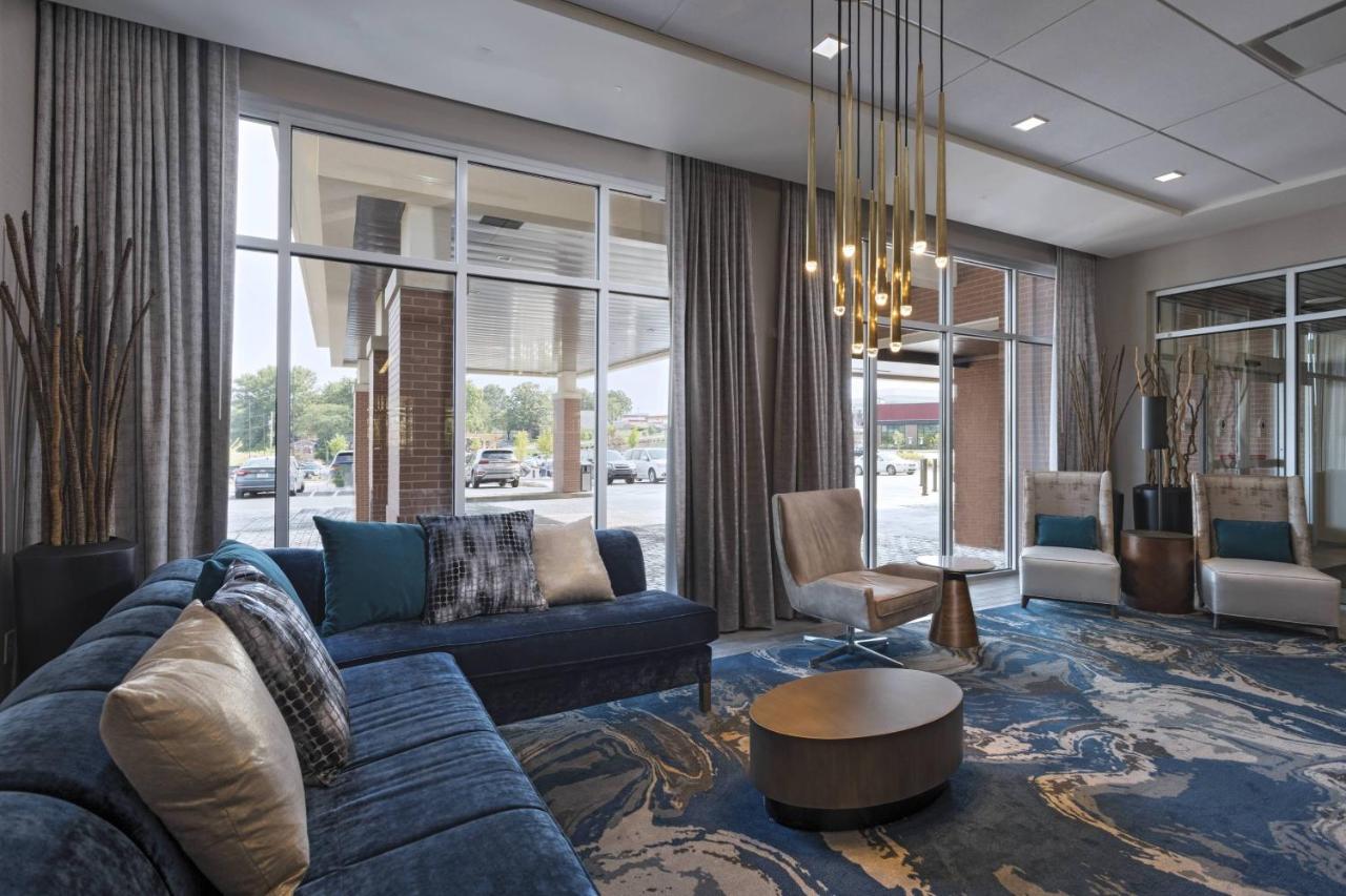 | Courtyard St. Louis Brentwood