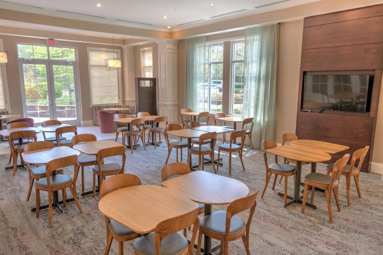  | Courtyard Chapel Hill