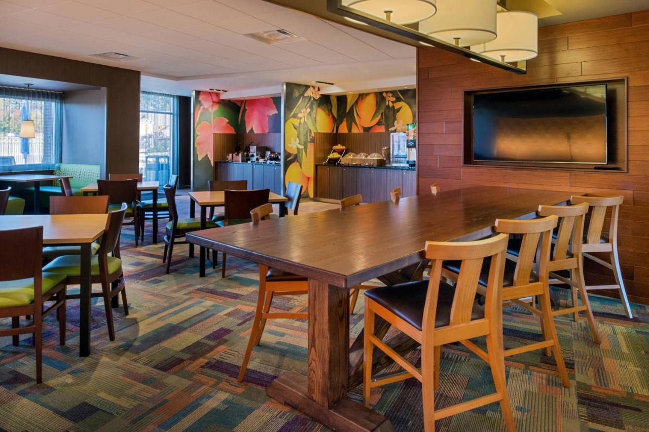  | Fairfield Inn and Suites by Marriott Akron Stow