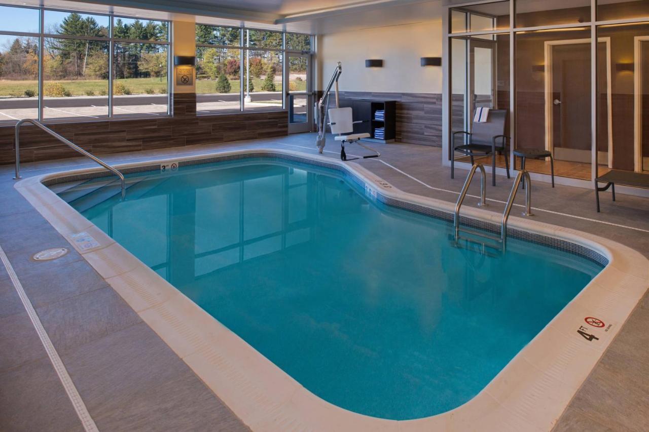  | Fairfield Inn and Suites by Marriott Akron Stow