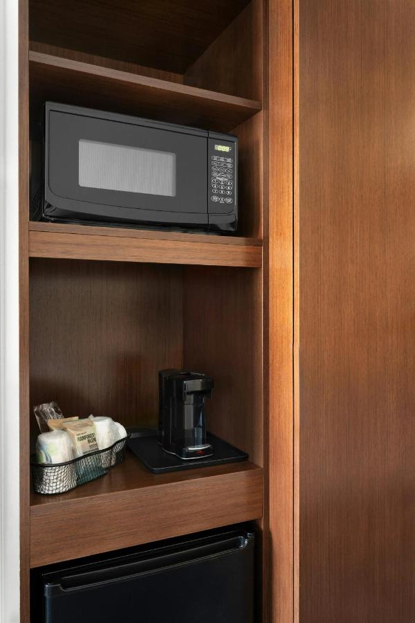 | Fairfield Inn & Suites by Marriott Chicago Naperville/Aurora