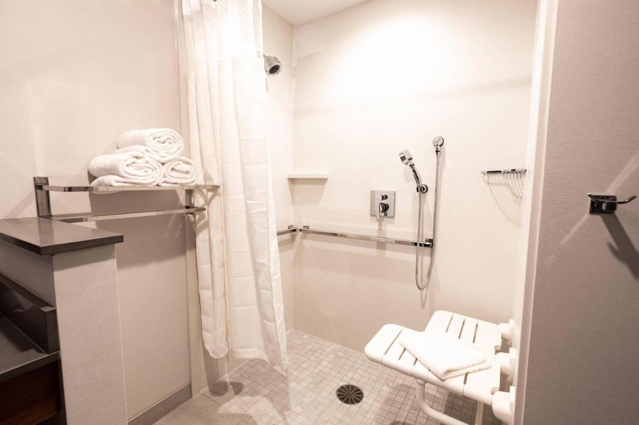 | Fairfield by Marriott Inn & Suites Fond du Lac