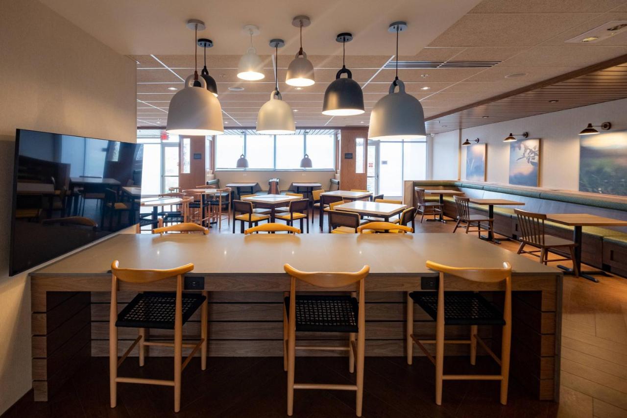 | Fairfield by Marriott Inn & Suites Fond du Lac