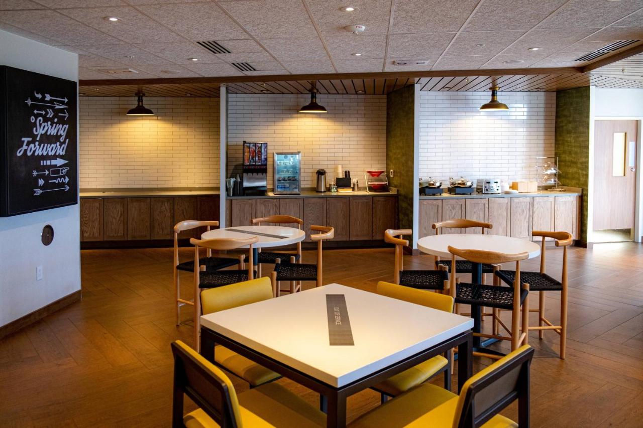 | Fairfield by Marriott Inn & Suites Fond du Lac