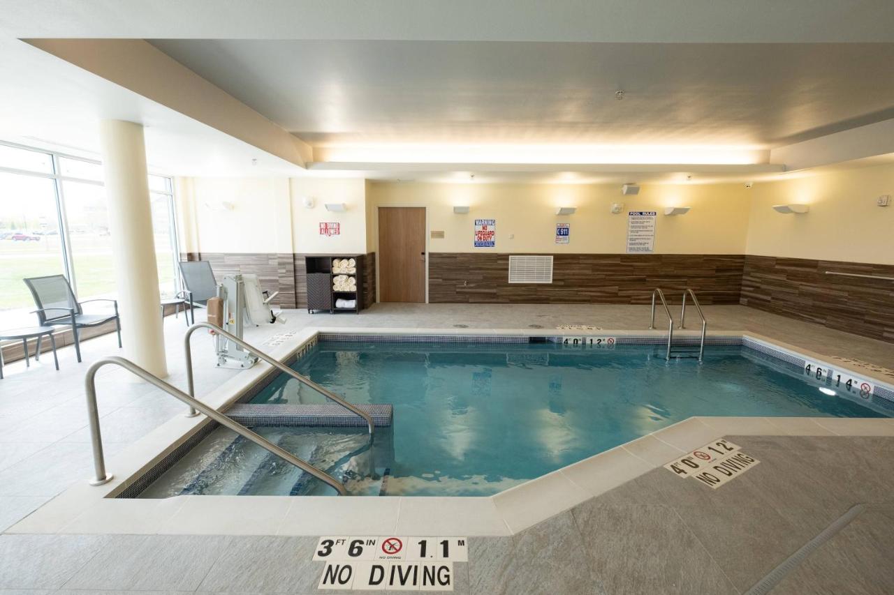 | Fairfield by Marriott Inn & Suites Fond du Lac