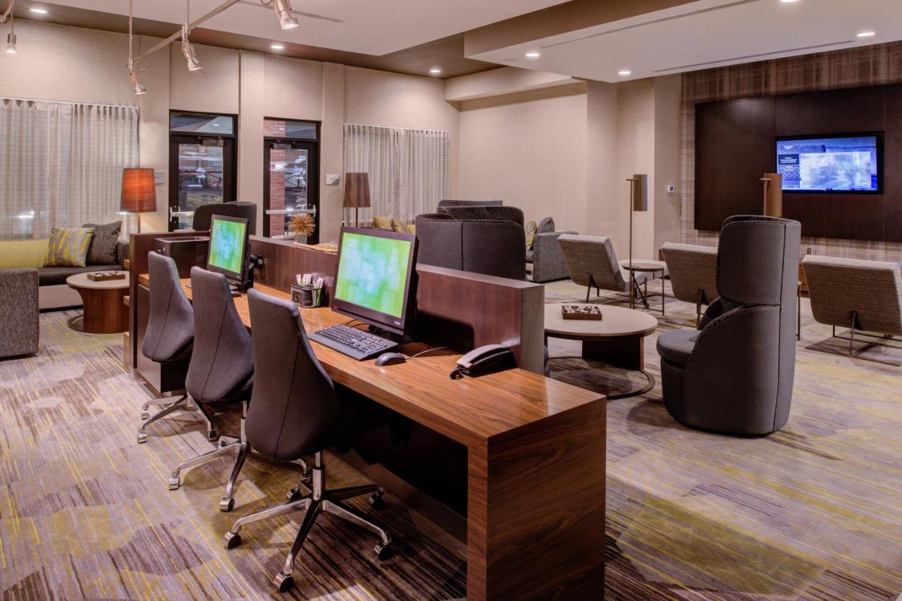  | Courtyard by Marriott St. Louis Chesterfield
