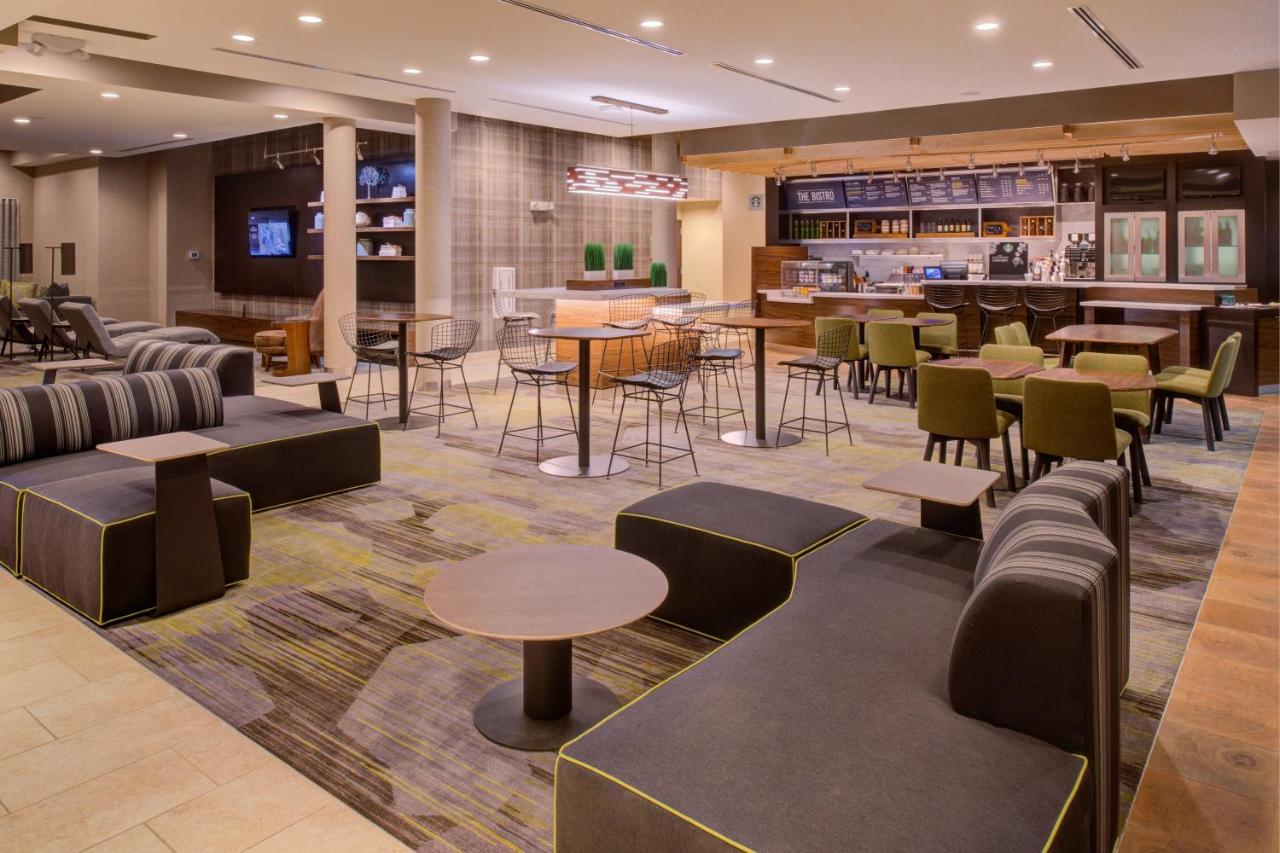  | Courtyard by Marriott St. Louis Chesterfield