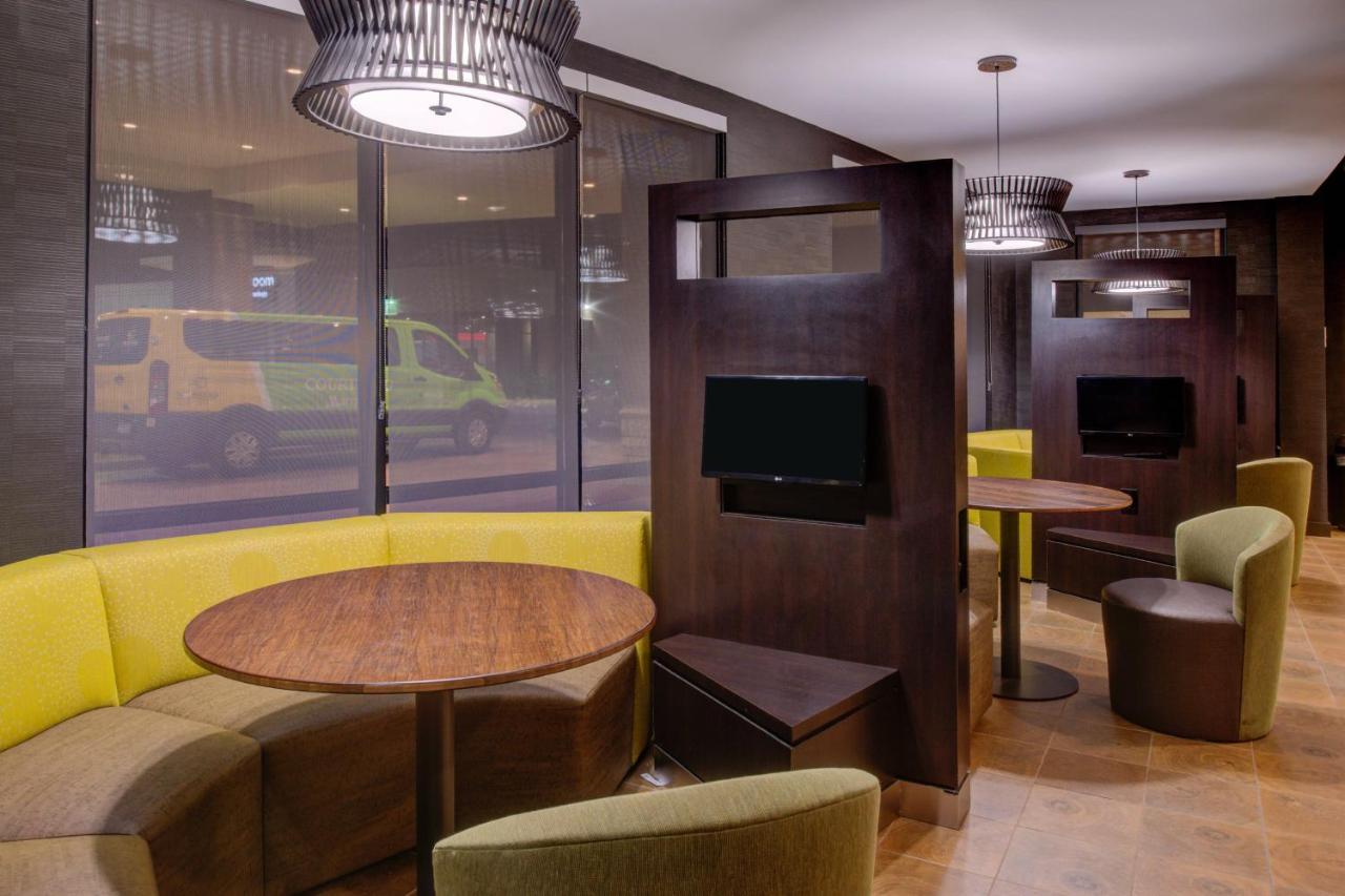  | Courtyard by Marriott St. Louis Chesterfield