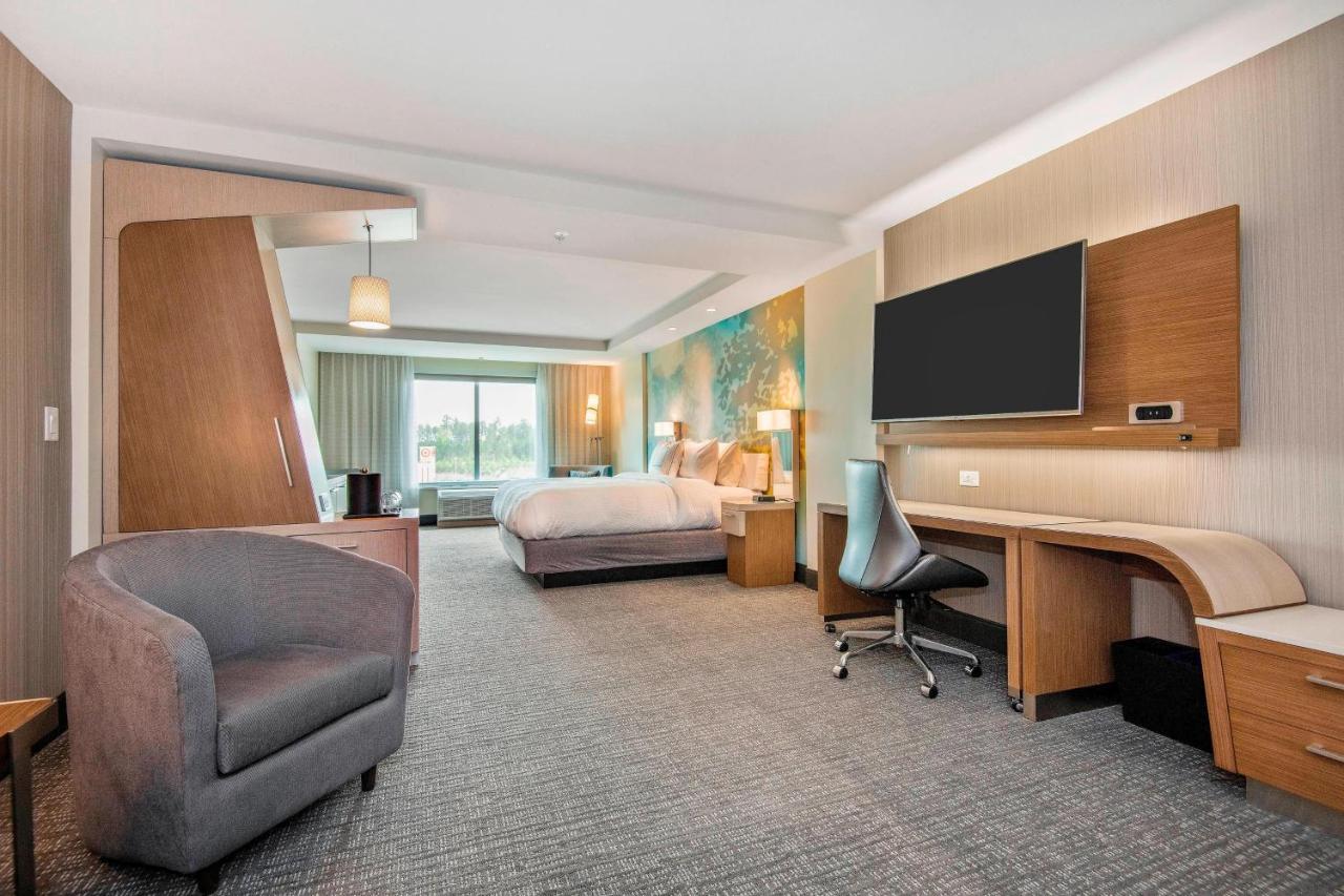  | Courtyard by Marriott Raleigh Cary/Parkside Town Commons