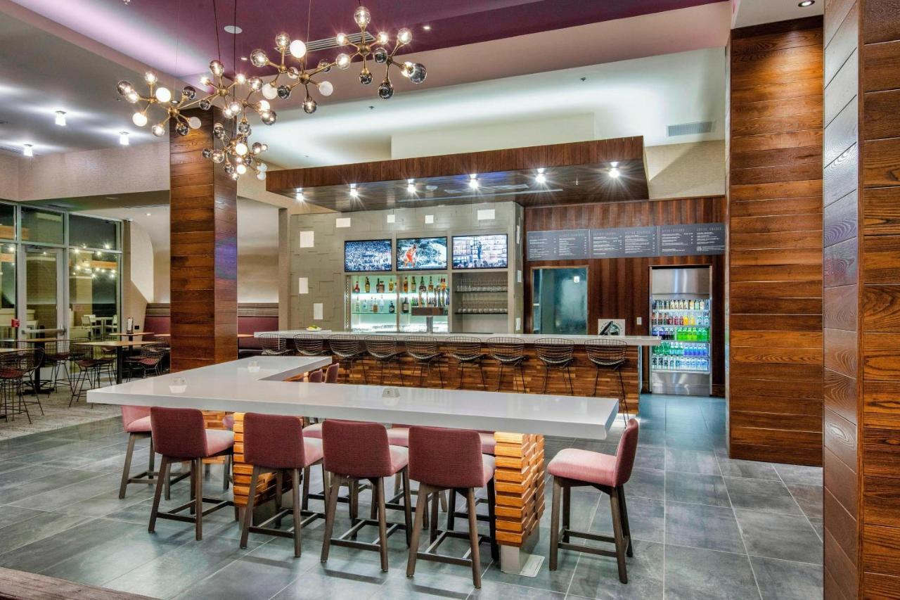  | Courtyard by Marriott Raleigh Cary/Parkside Town Commons