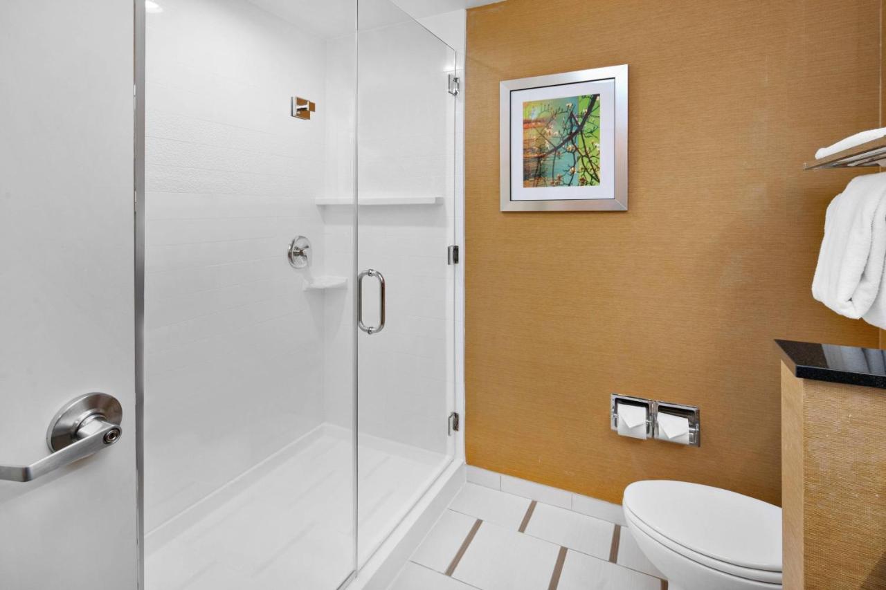 | Fairfield Inn & Suites Athens