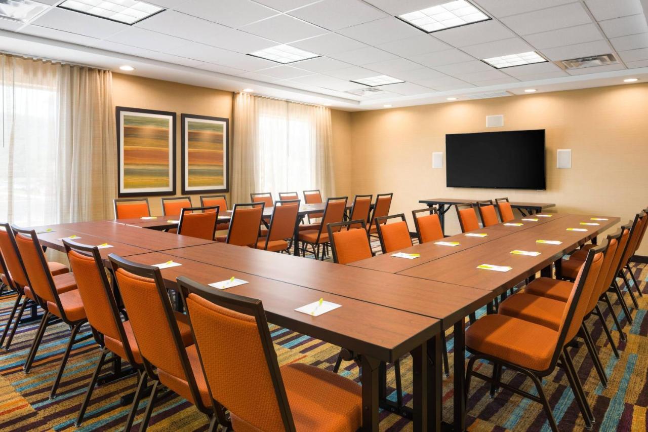 | Fairfield Inn & Suites Athens