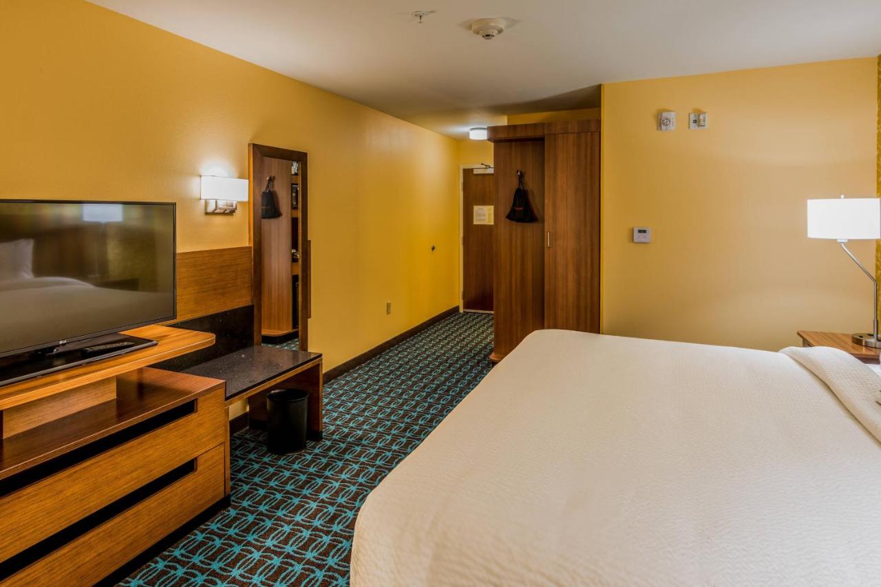 | Fairfield Inn & Suites by Marriott Atlanta Fairburn