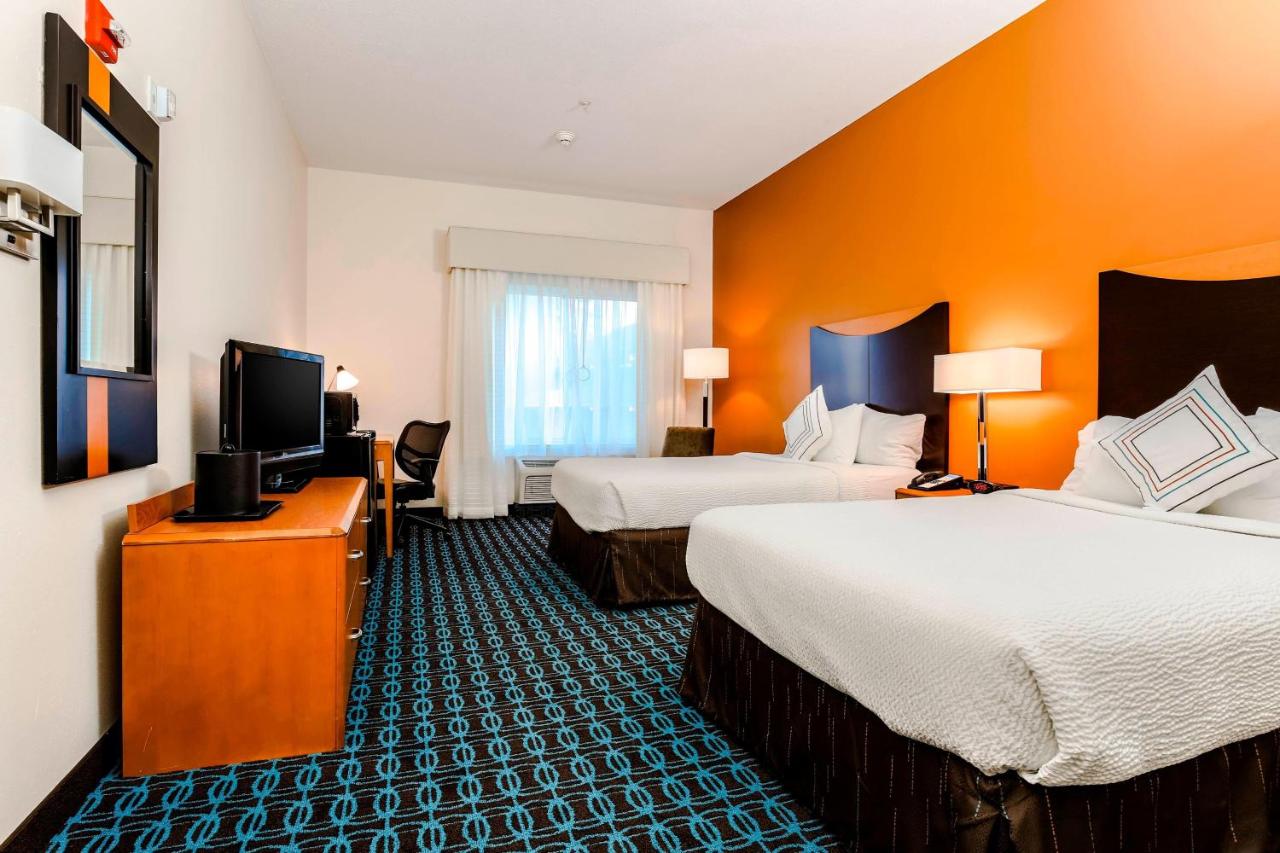 | Fairfield Inn & Suites Wilkes-Barre Scranton