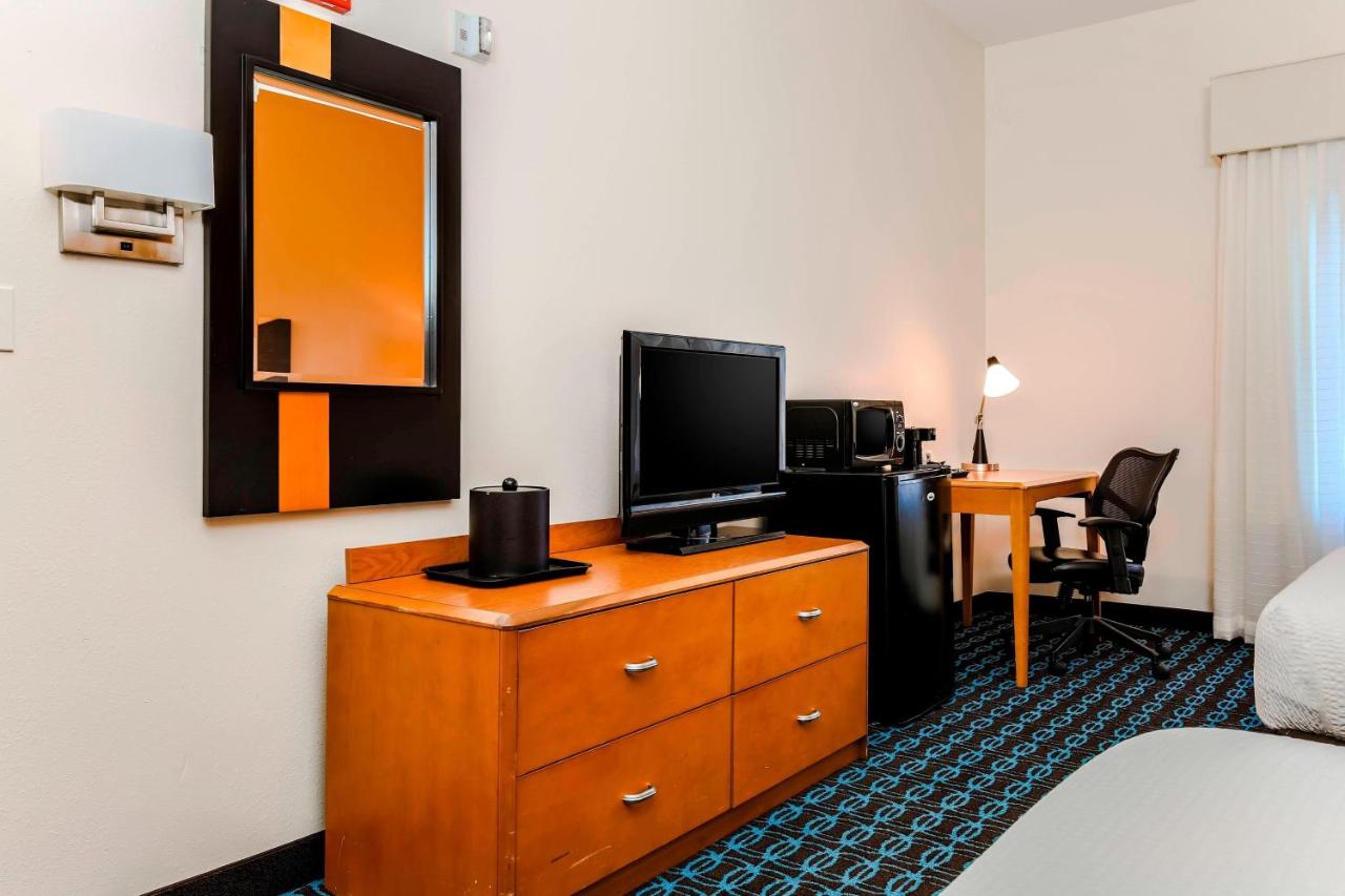 | Fairfield Inn & Suites Wilkes-Barre Scranton