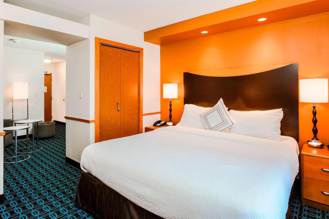 | Fairfield Inn & Suites Wilkes-Barre Scranton