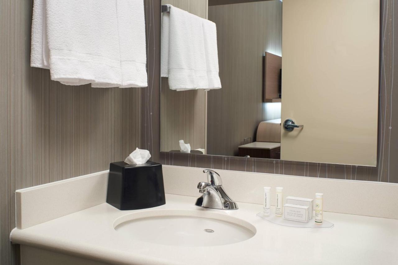 | Courtyard Toledo Maumee/Arrowhead