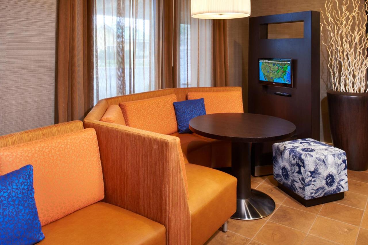| Courtyard Toledo Maumee/Arrowhead