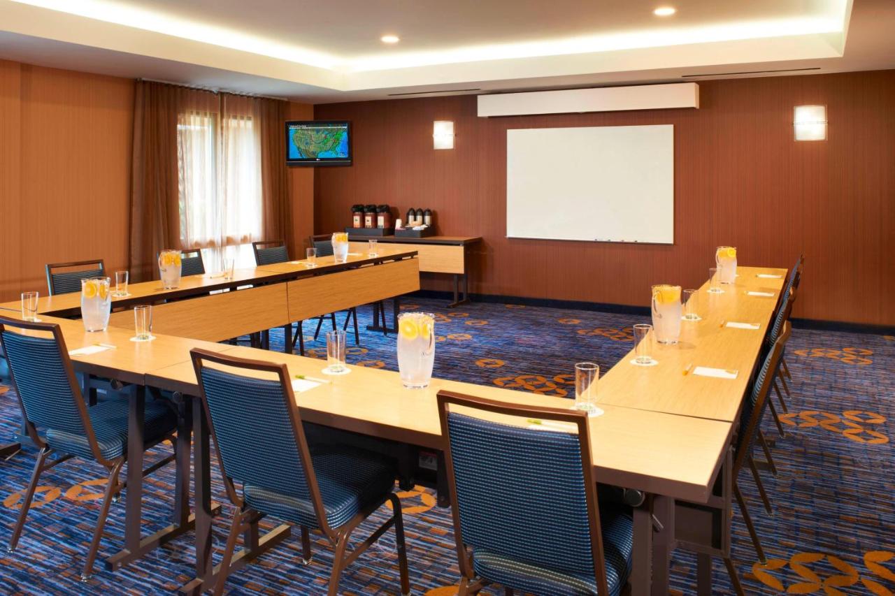| Courtyard Toledo Maumee/Arrowhead