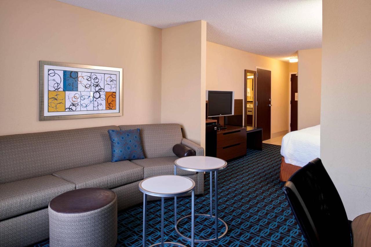 | Fairfield Inn by Marriott Kalamazoo West