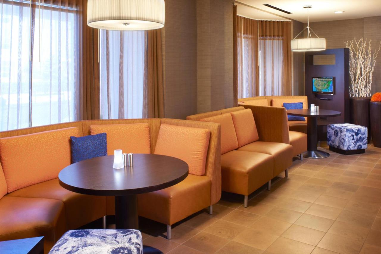  | Courtyard by Marriott Toledo Rossford/Perrysburg