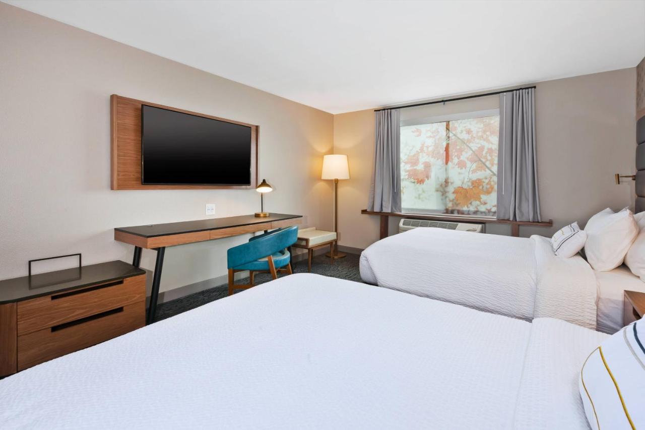 | Fairfield Inn & Suites by Marriott Kalamazoo