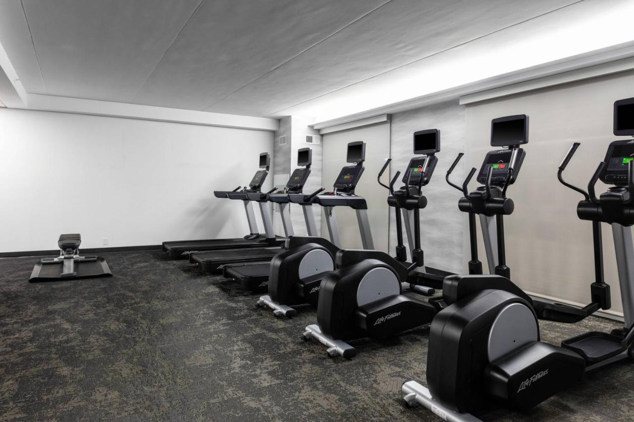 | Holiday Inn Springfield South - Enfield CT
