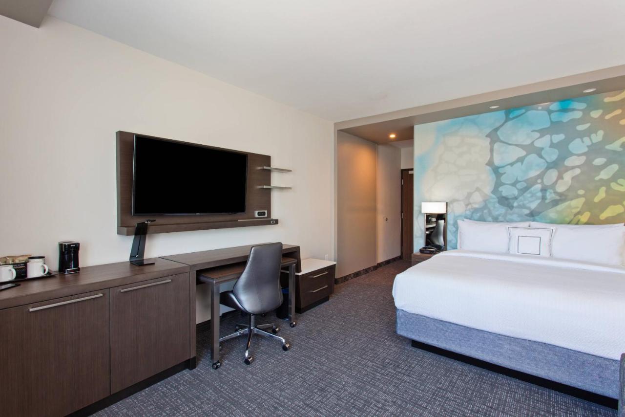 | Courtyard by Marriott San Diego El Cajon