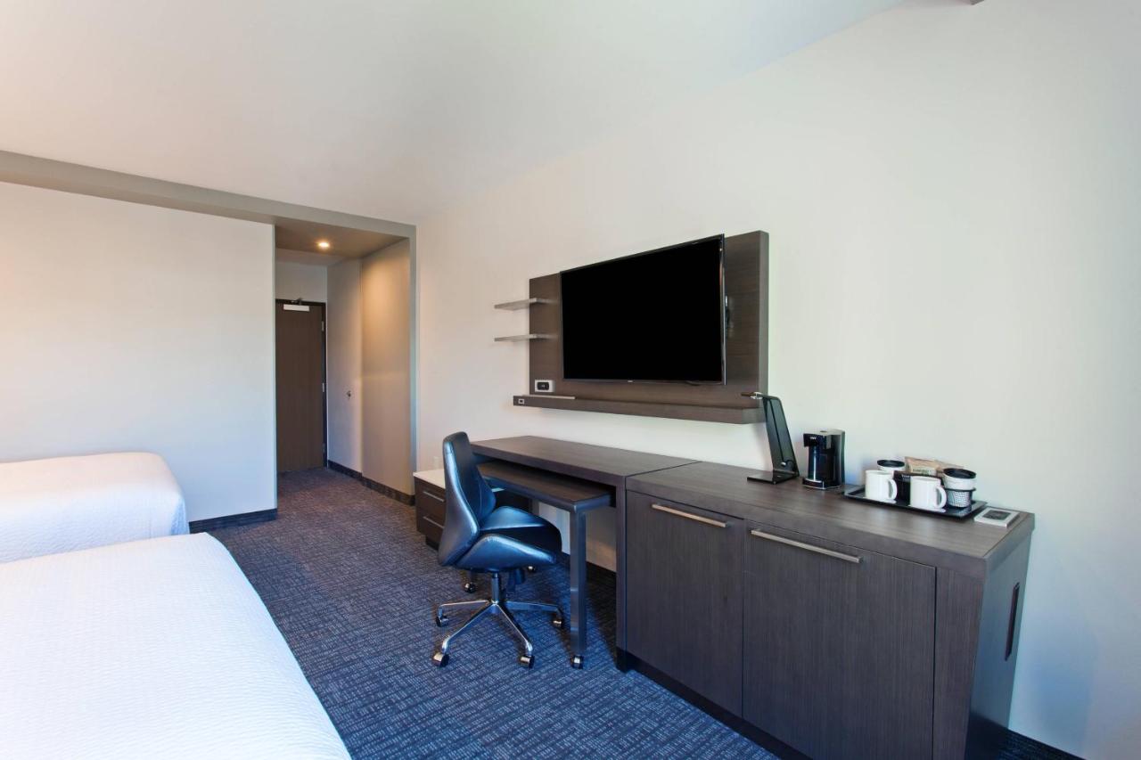 | Courtyard by Marriott San Diego El Cajon