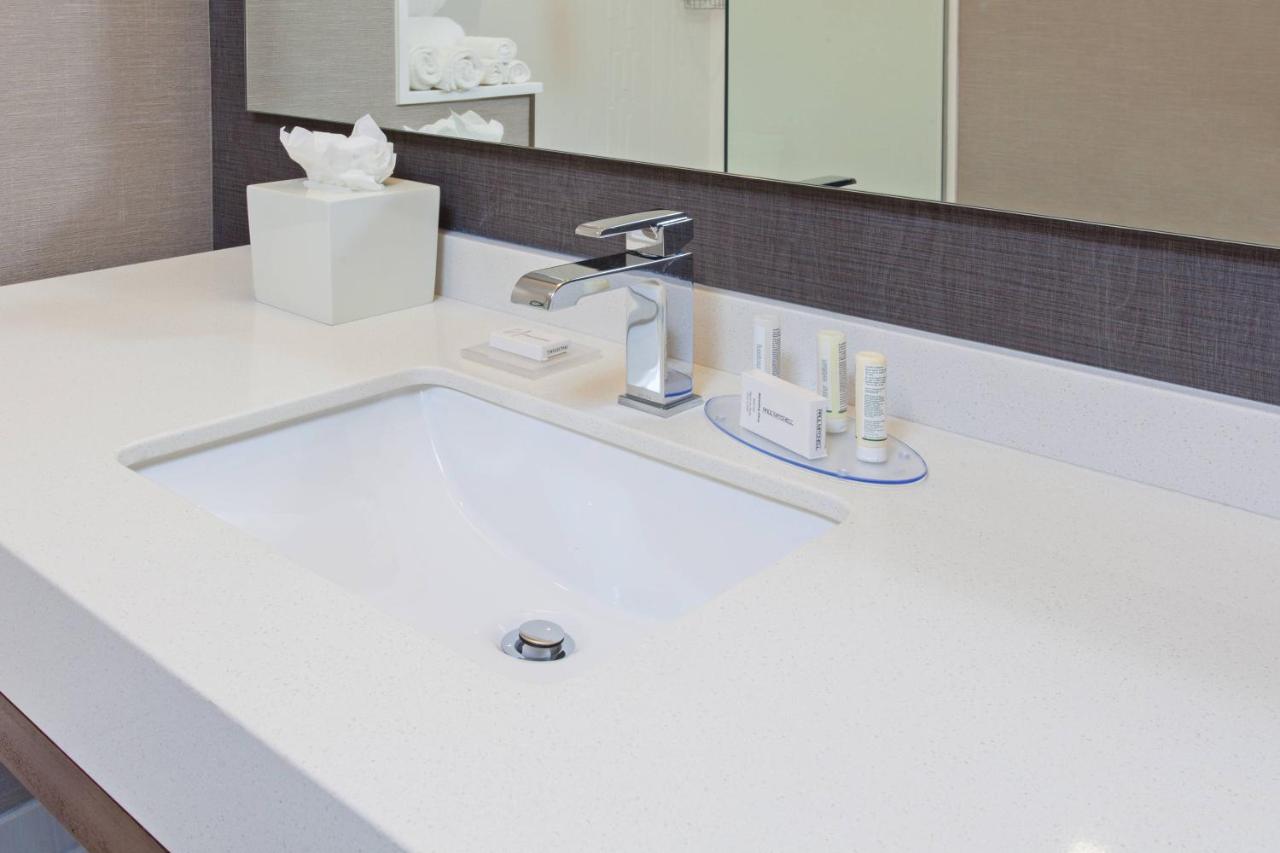 | Courtyard by Marriott San Diego El Cajon