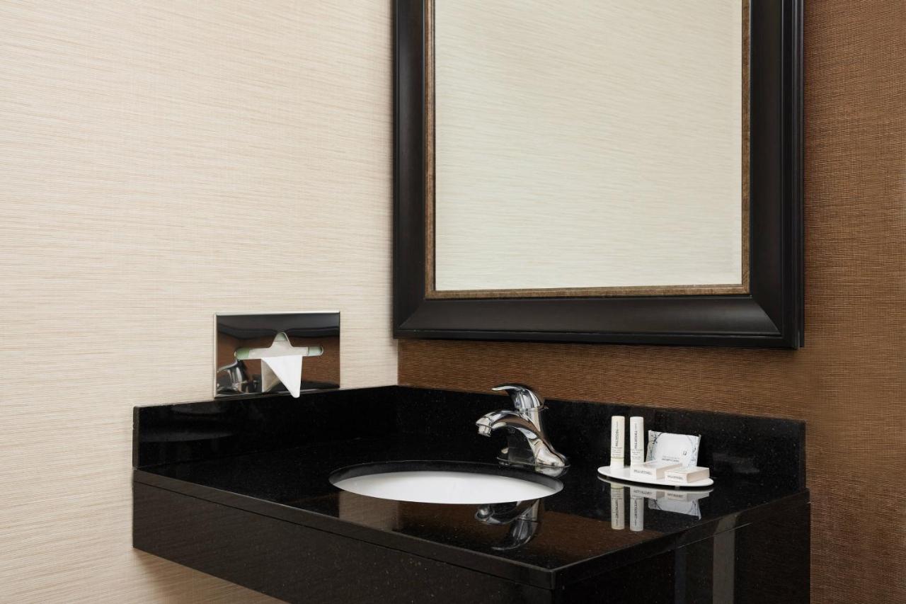  | Fairfield Inn and Suites by Marriott Plainville