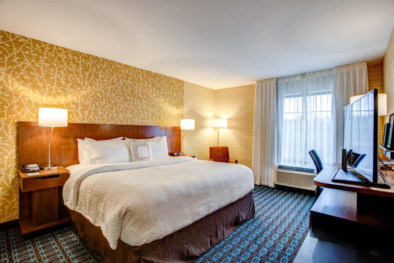  | Fairfield Inn & Suites by Marriott Springfield Holyoke