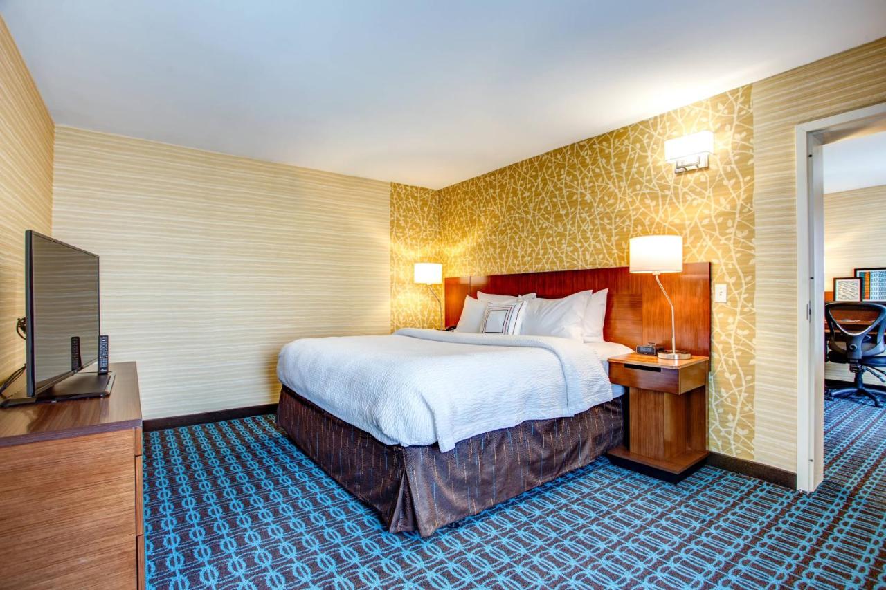  | Fairfield Inn & Suites by Marriott Springfield Holyoke