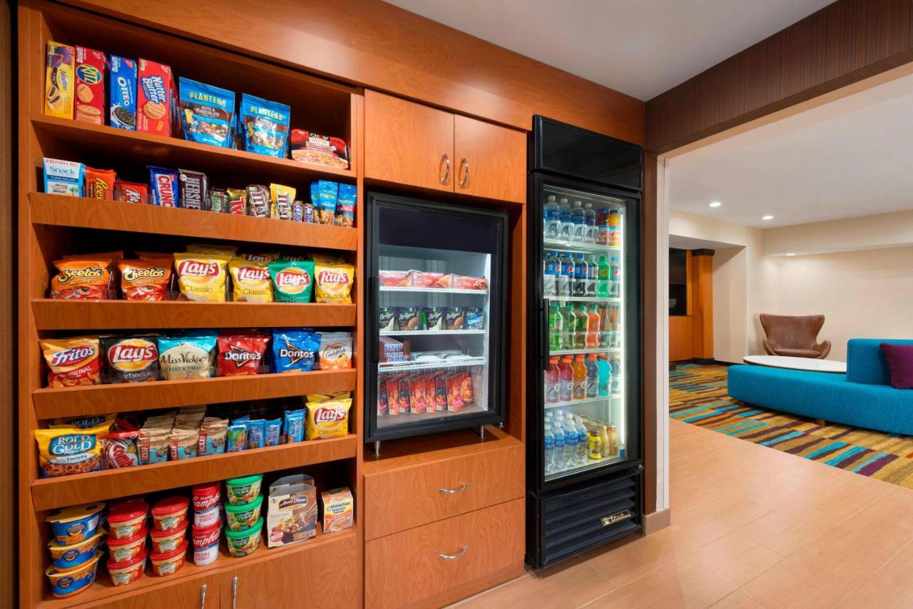 | Fairfield Inn & Suites Hartford Manchester