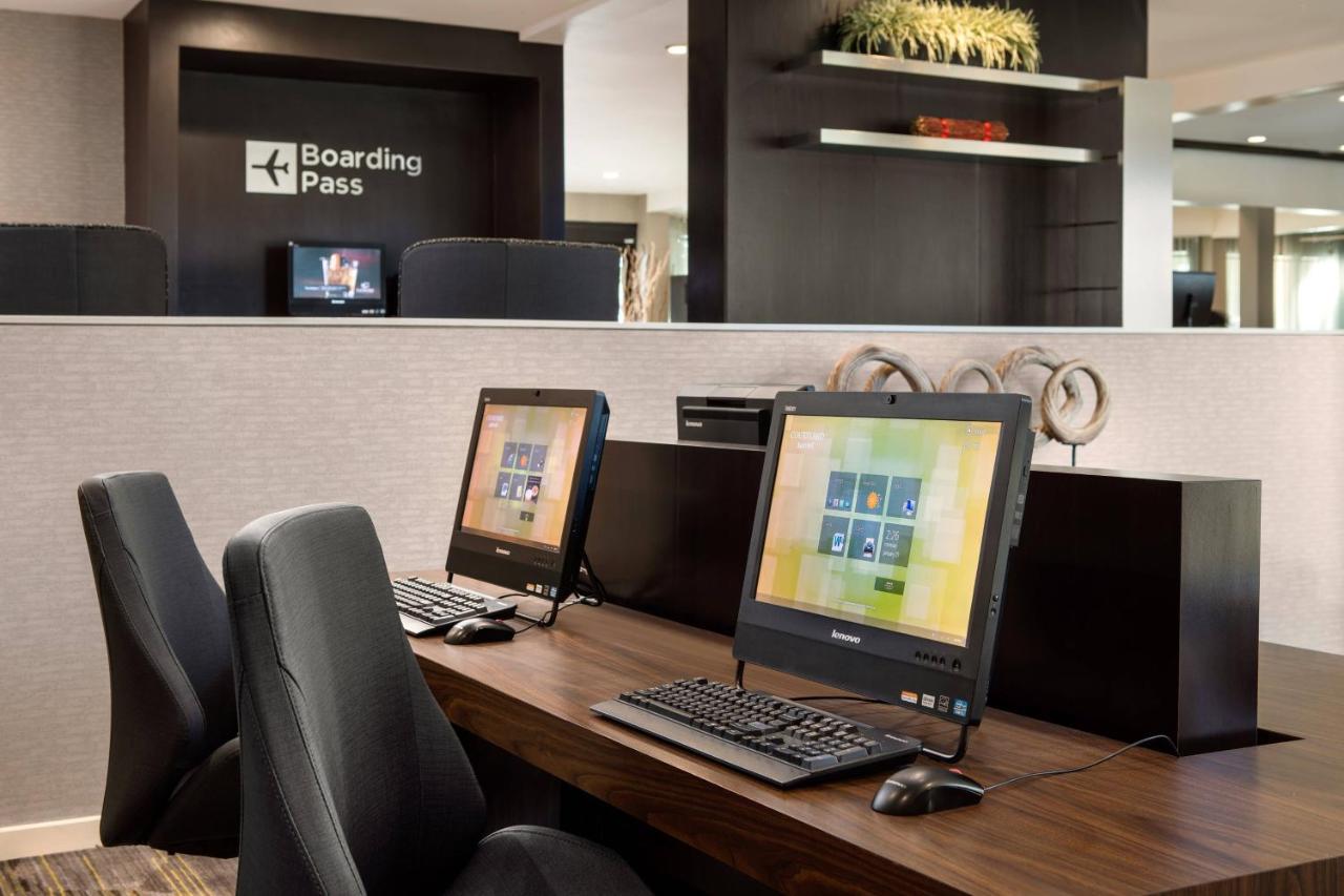 | Courtyard by Marriott San Diego Sorrento Valley