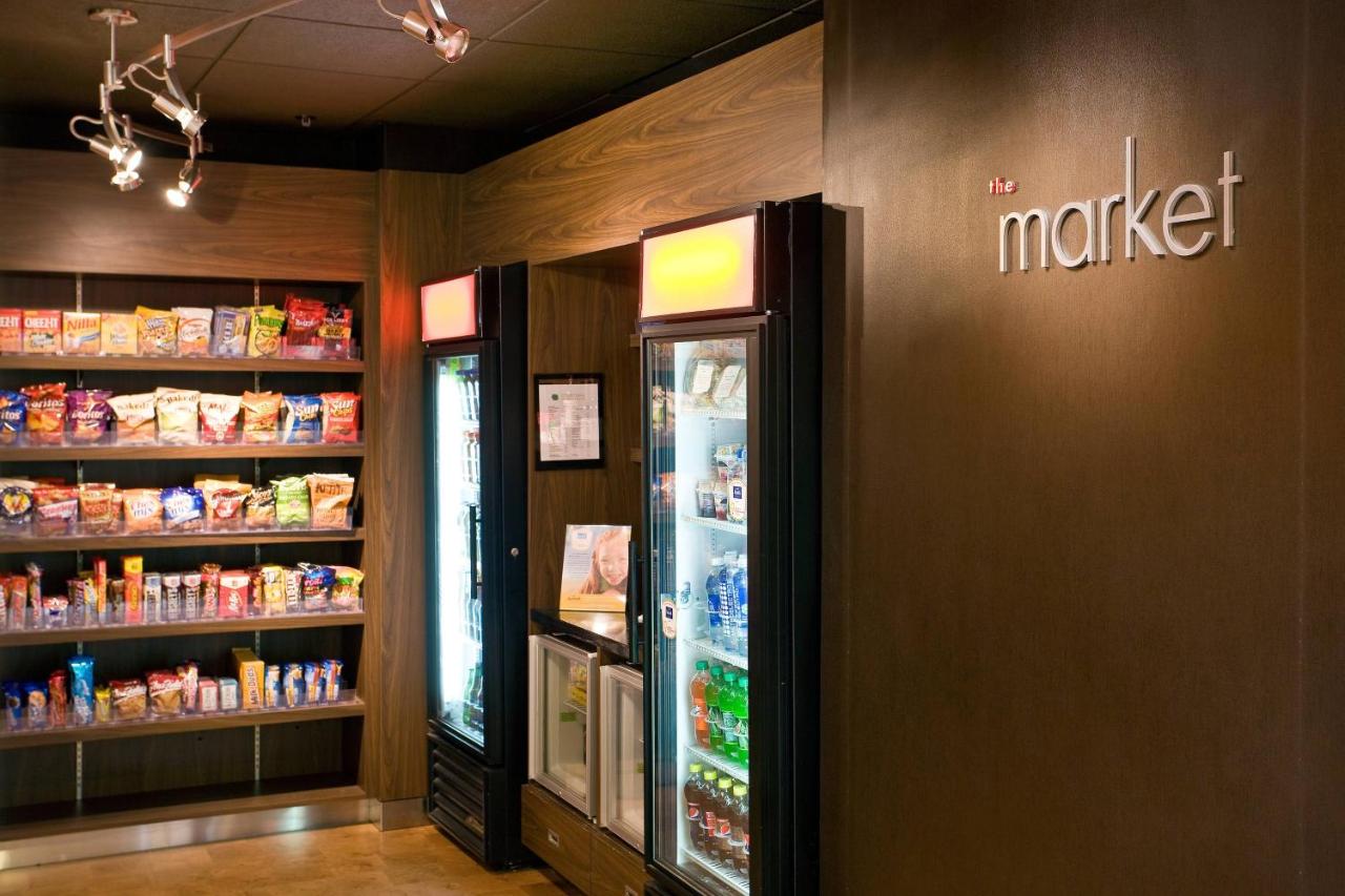 | Courtyard by Marriott San Diego Sorrento Valley