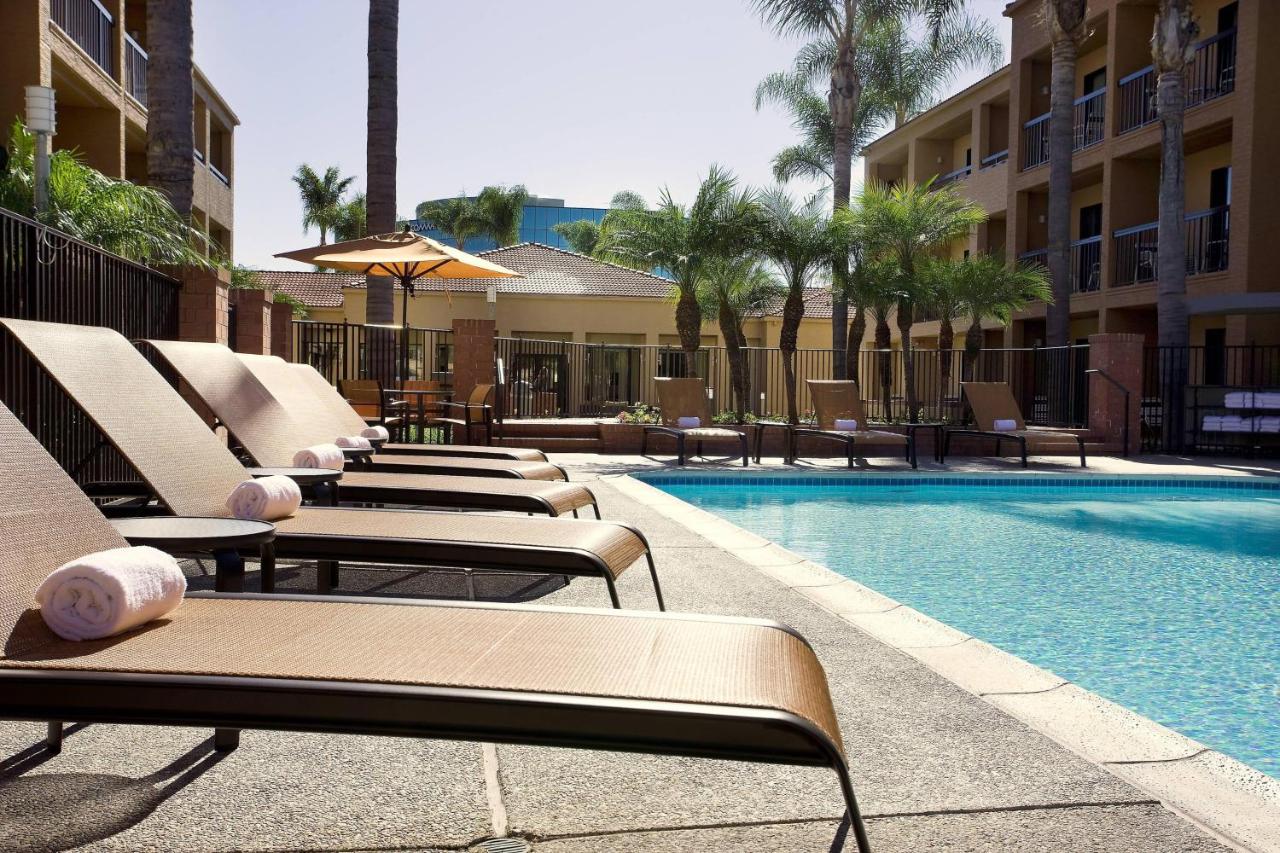 | Courtyard by Marriott San Diego Sorrento Valley