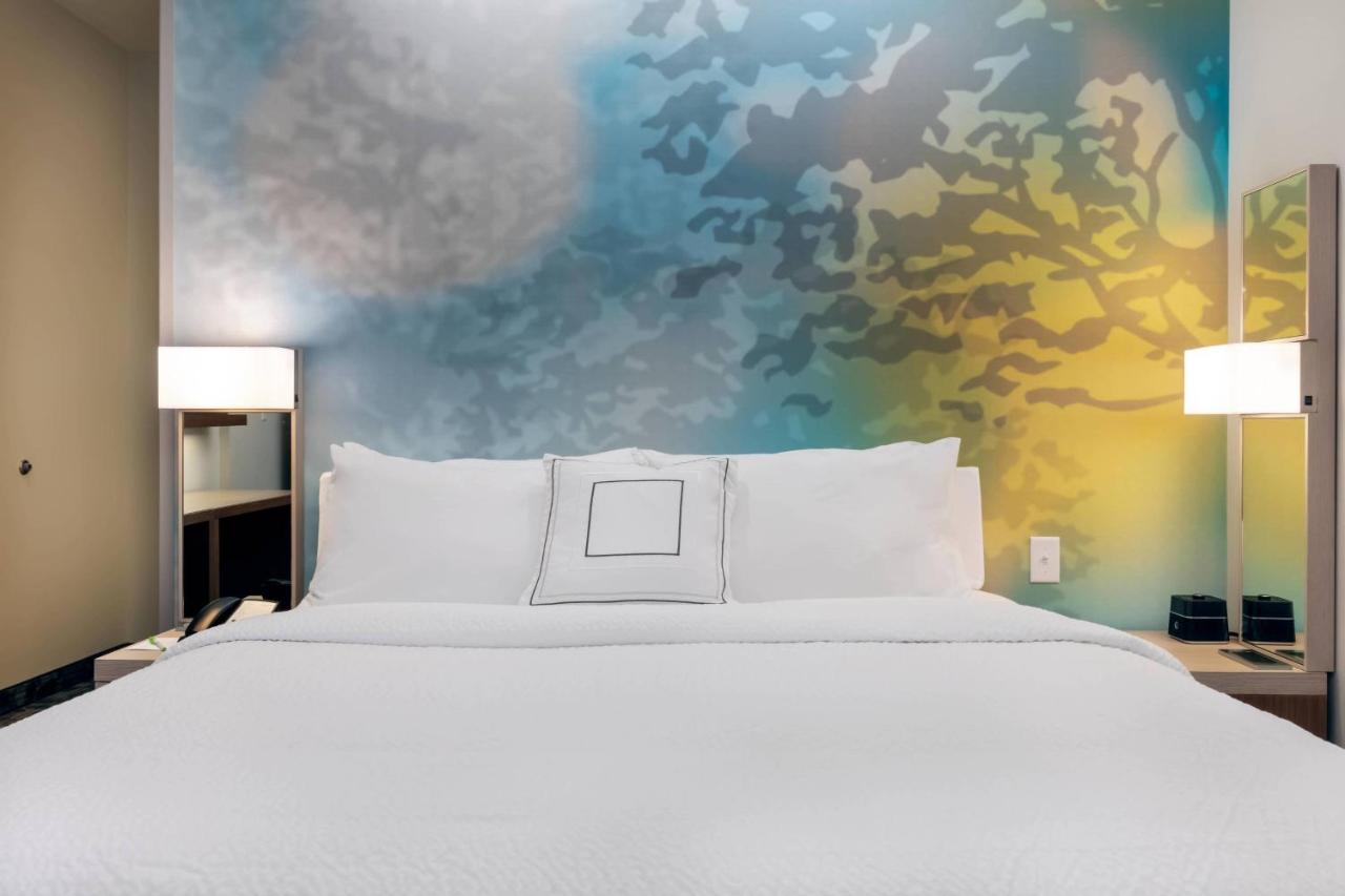 | Courtyard by Marriott Savannah Airport