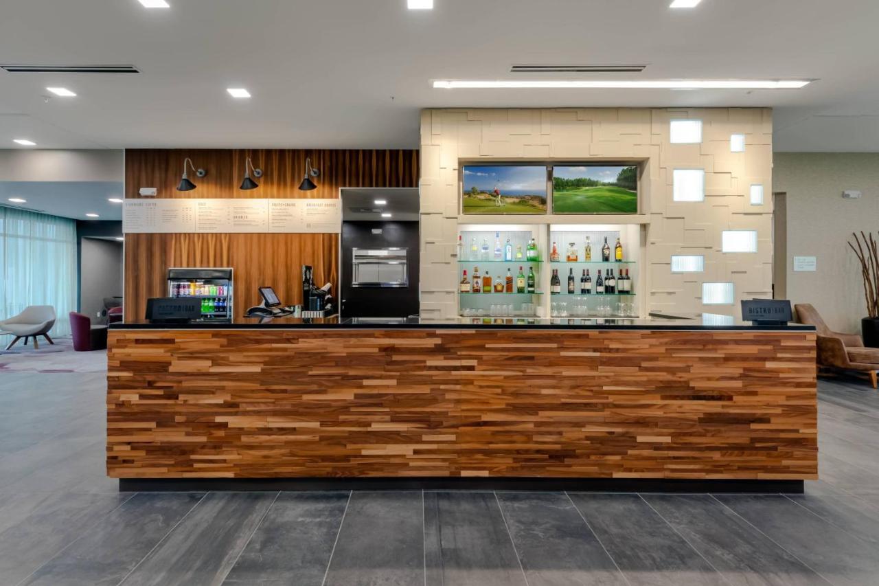 | Courtyard by Marriott Savannah Airport
