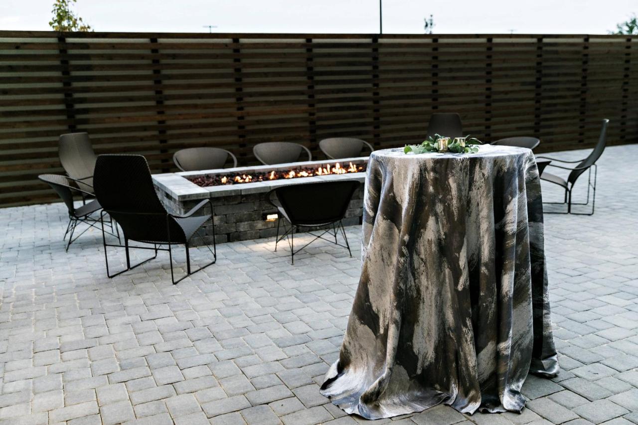 | Courtyard by Marriott Savannah Airport
