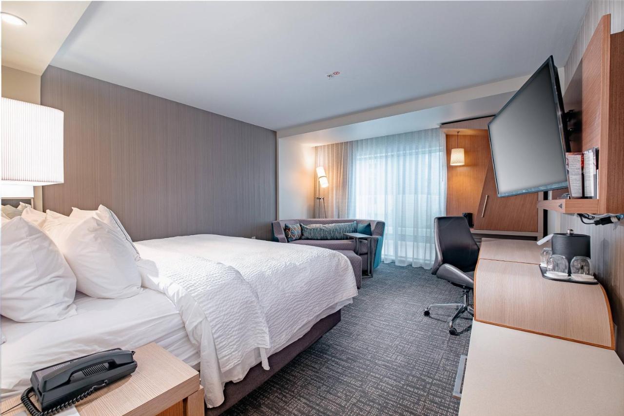 Guest Room One King Sofa Bed at Courtyard by Marriott Toledo West