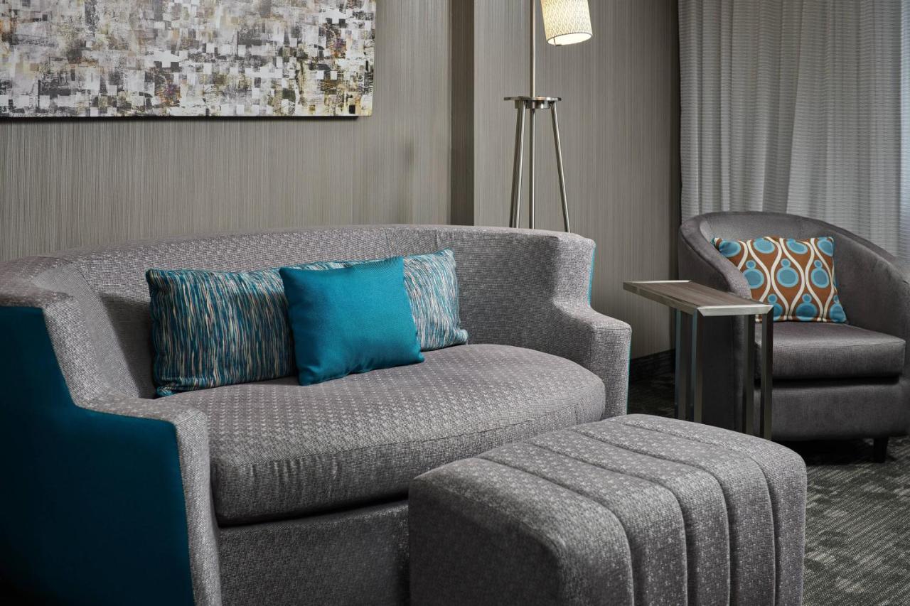 | Courtyard by Marriott Bristol